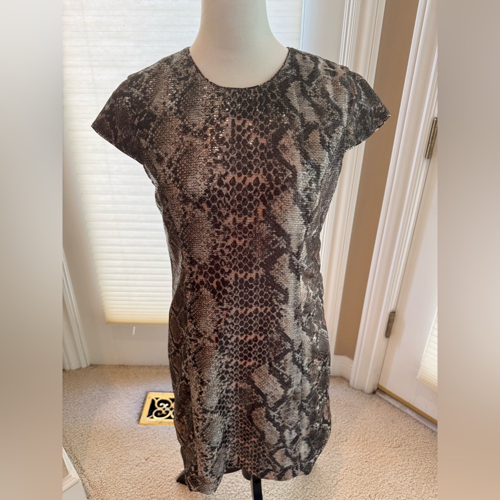 Ellie Tahari Snakeskin Print Cap Sleeve Dress size 4